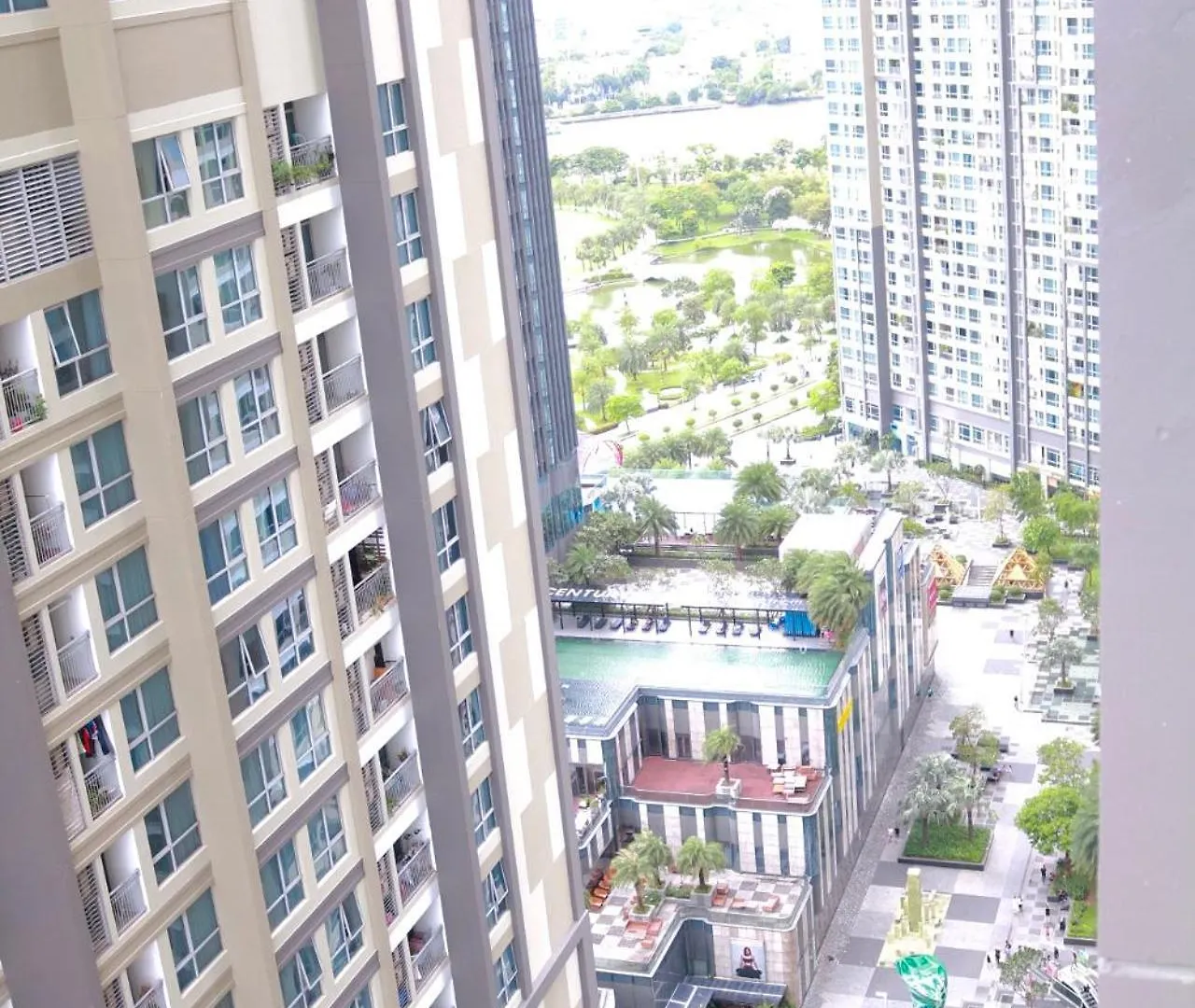 Vinhomes Central Park Athena Apartment- Can Ho Dich Vu Cho Thue Ho Chi Minh City Vietnam